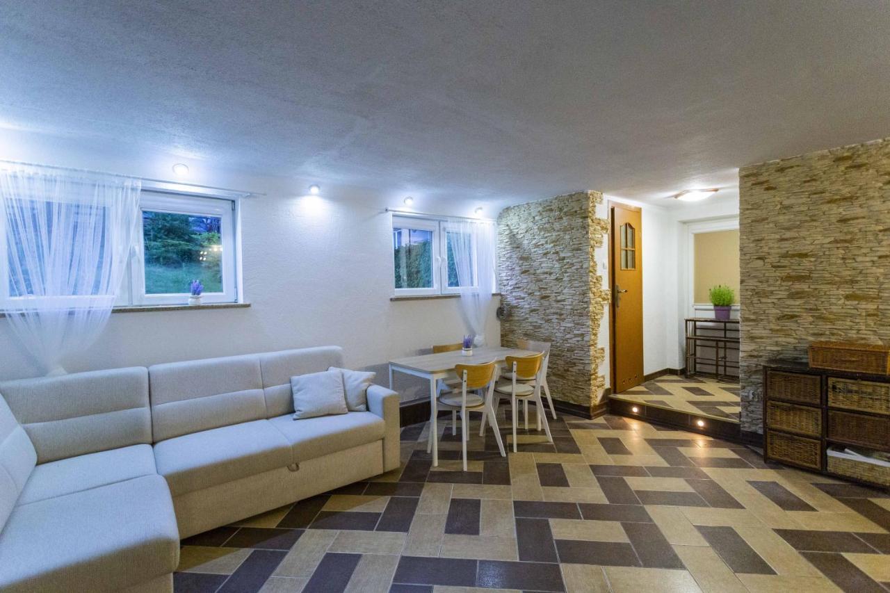Gasthof Gniazdo. Apartamenty, *